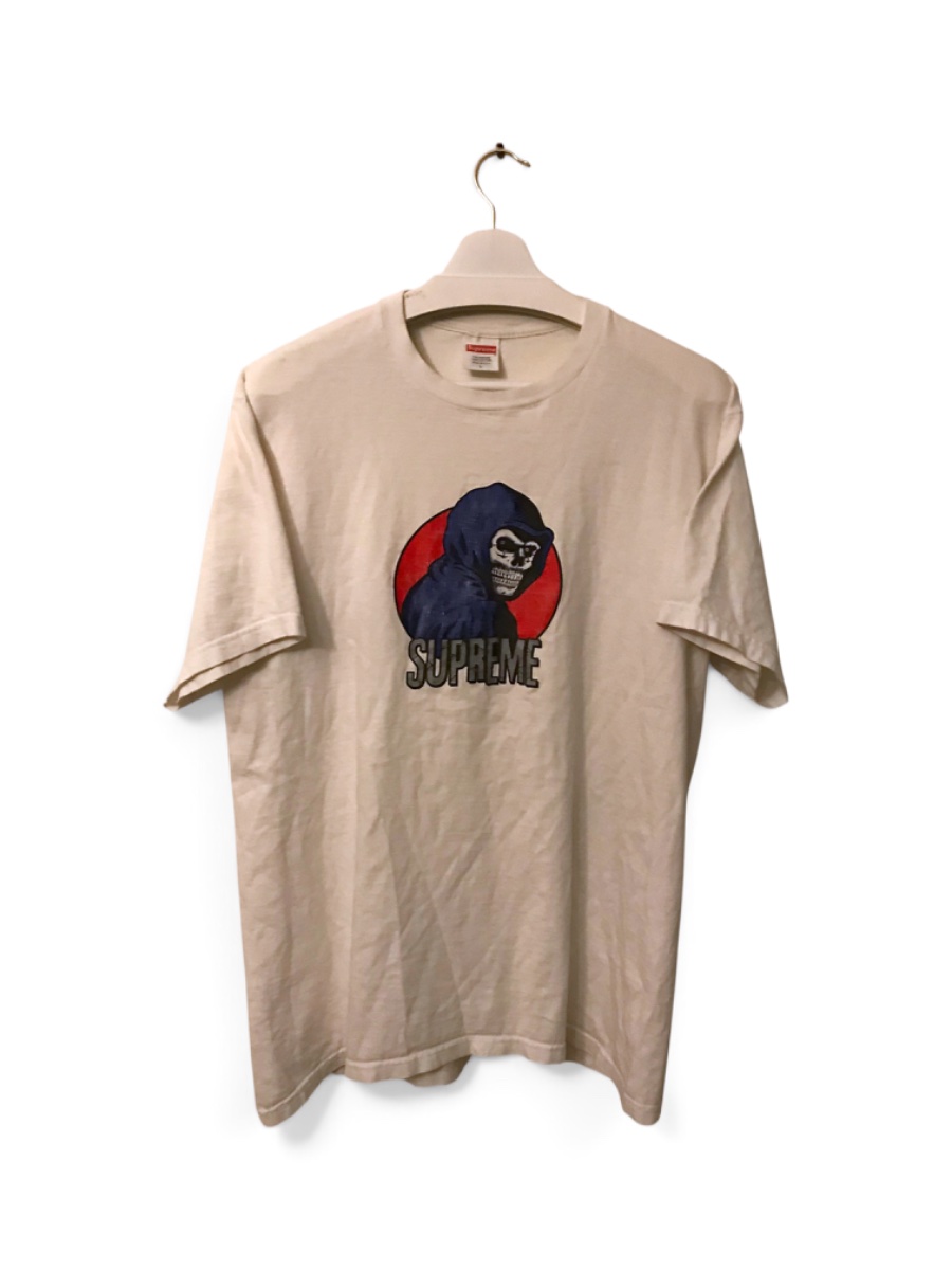 SUPREME TEE