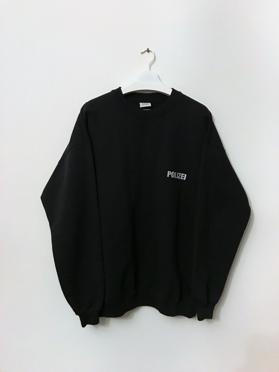 VETEMENTS POLIZEI CREWNECK