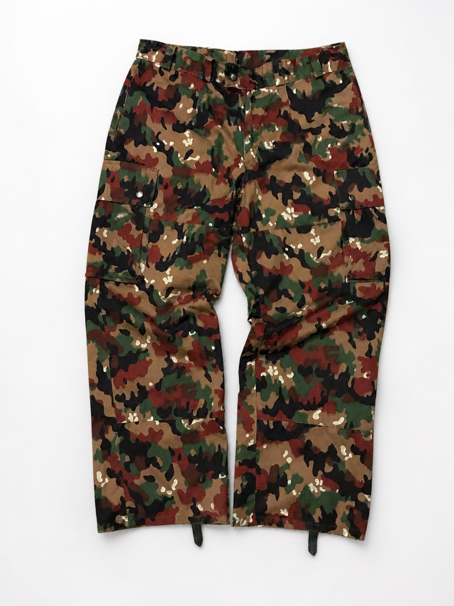 CAMO PANTS